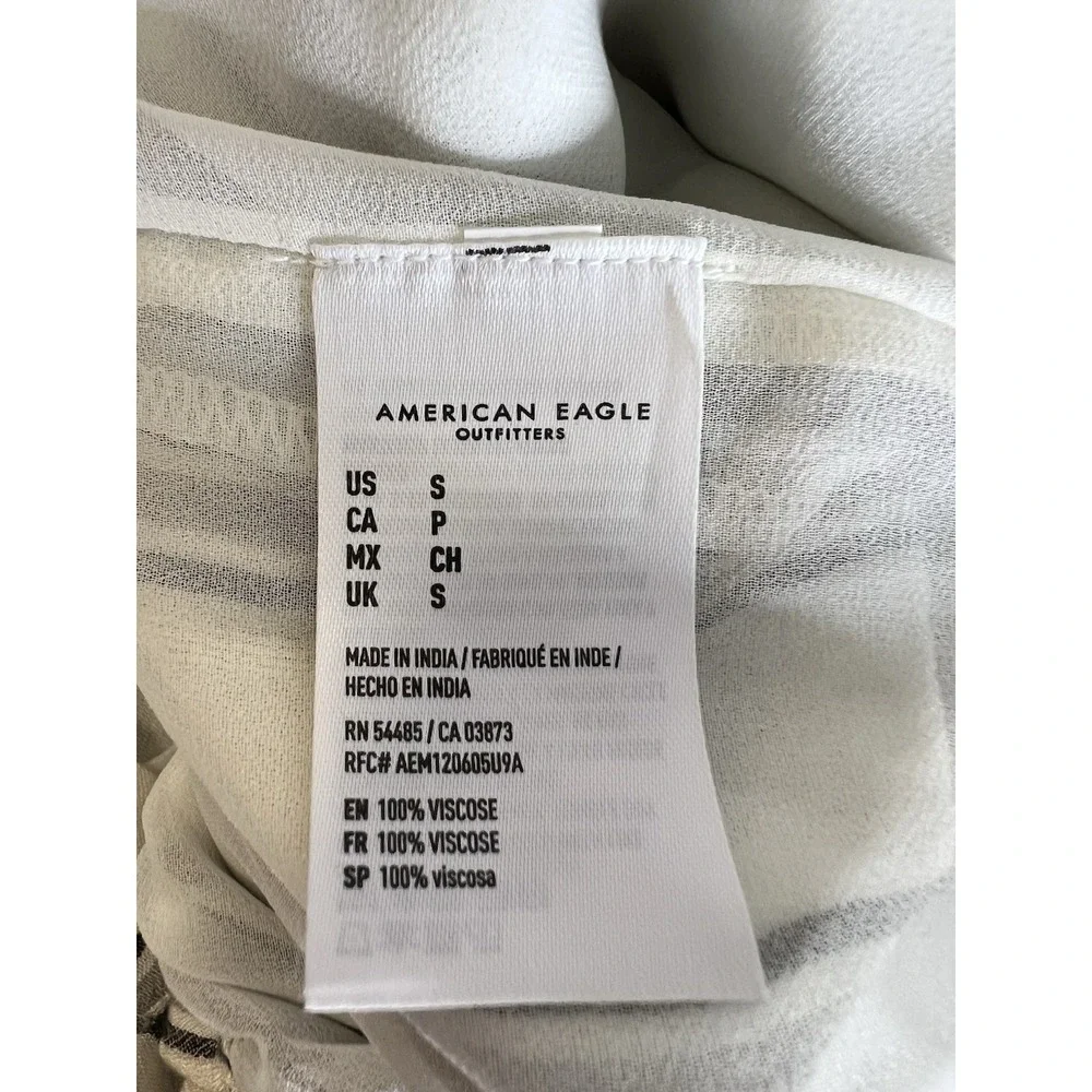 American Eagle High Waisted Striped Button Front Runner Short Size‎ Small NWT